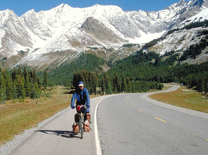 cycling in the canadian rocky mountains
