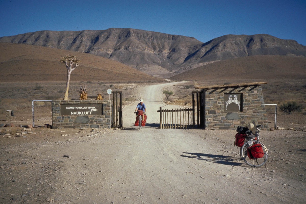 leaving Naukluft NP