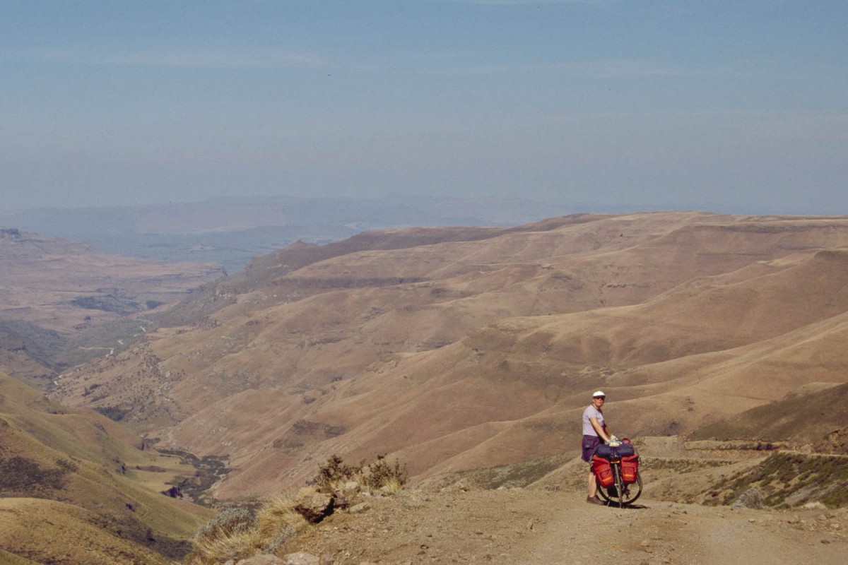 way down is the South African border post