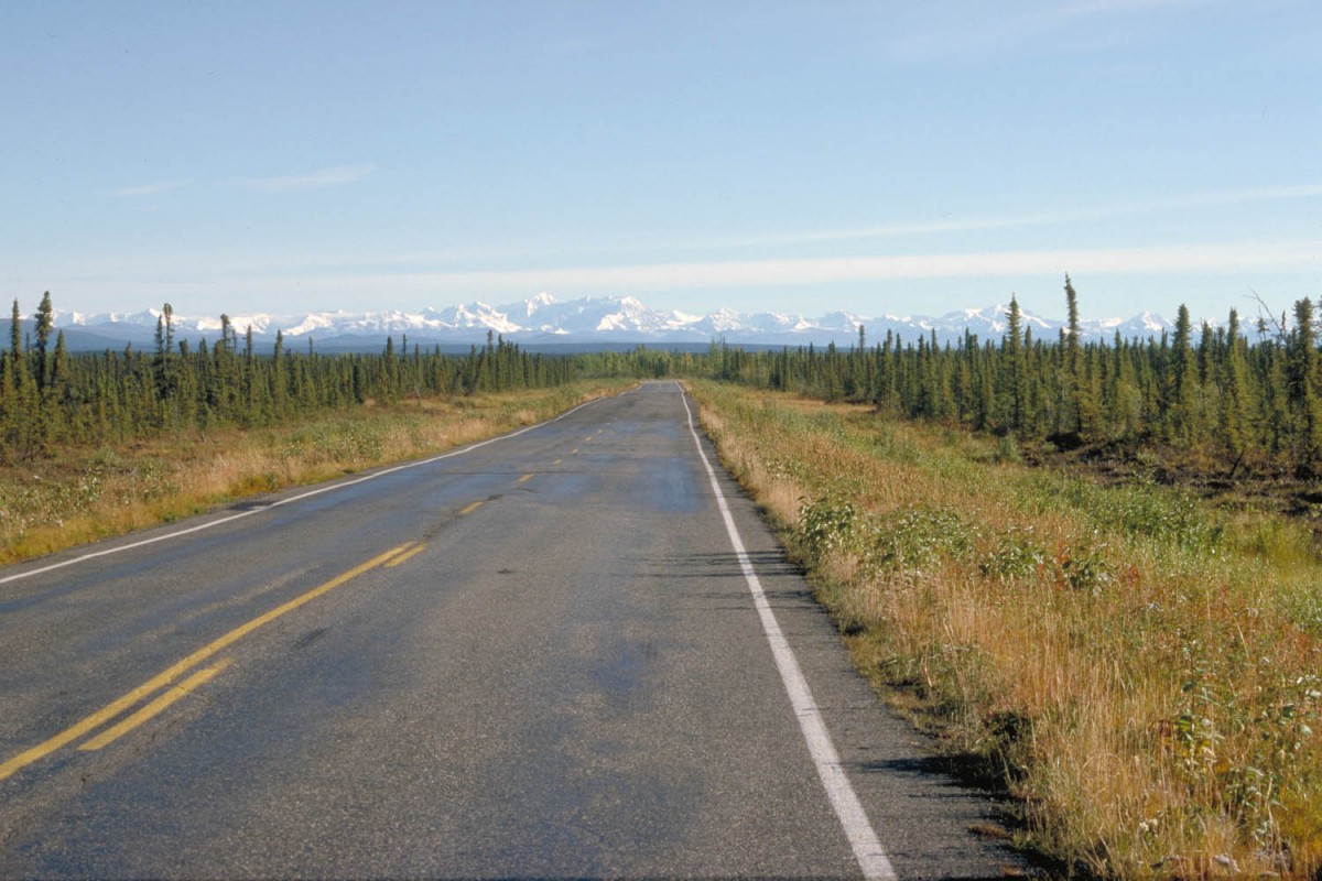 Section of the Richardson Highway just south of Paxson