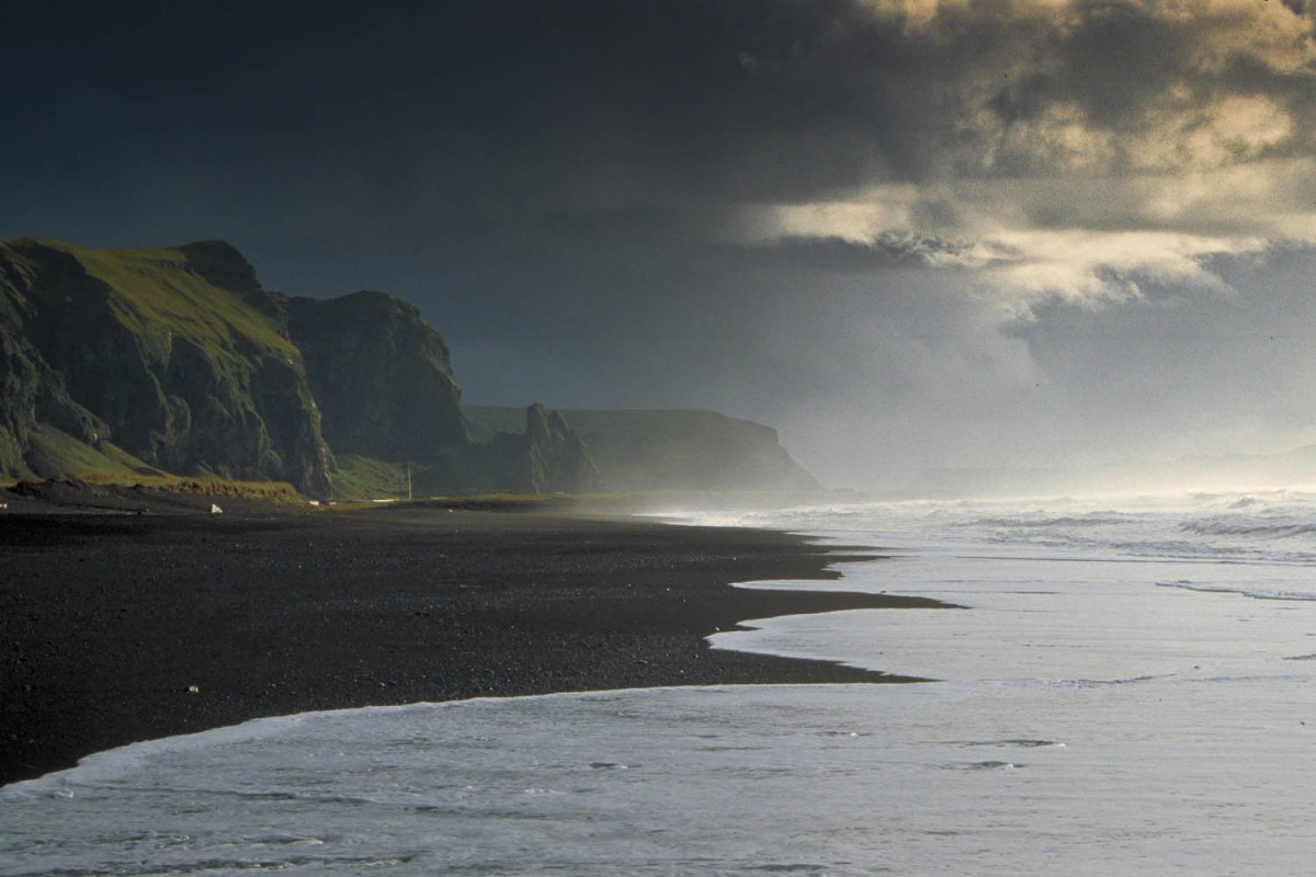 the beach at Vik