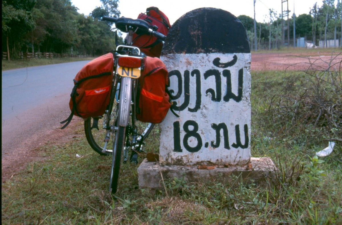 18 kilometers to Vientiane