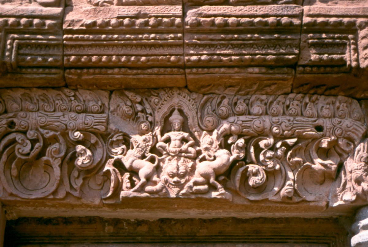 temple detail