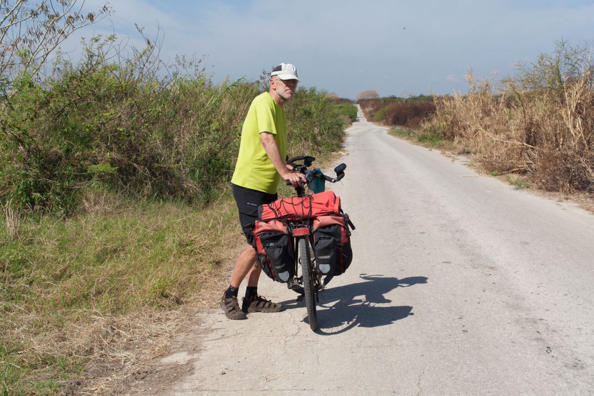 the less used road from Havana to Mariel